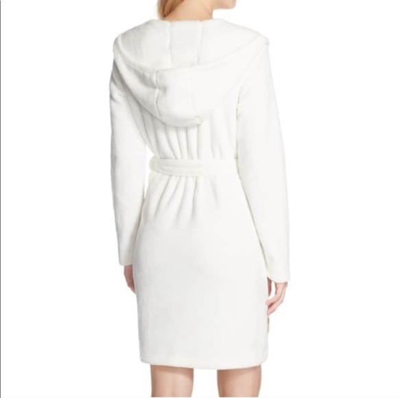 Ugg Miranda Robe - Picture 2 of 8